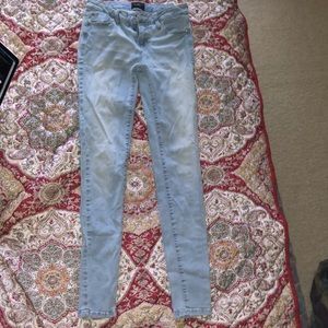 blue skinny jeans mid rise size 3/w26